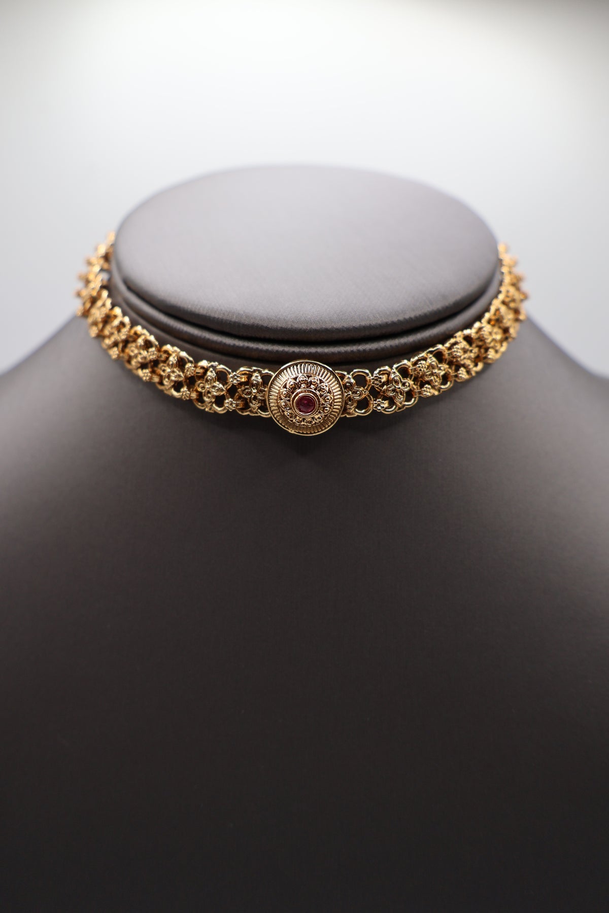 Meher Choker Necklace Set