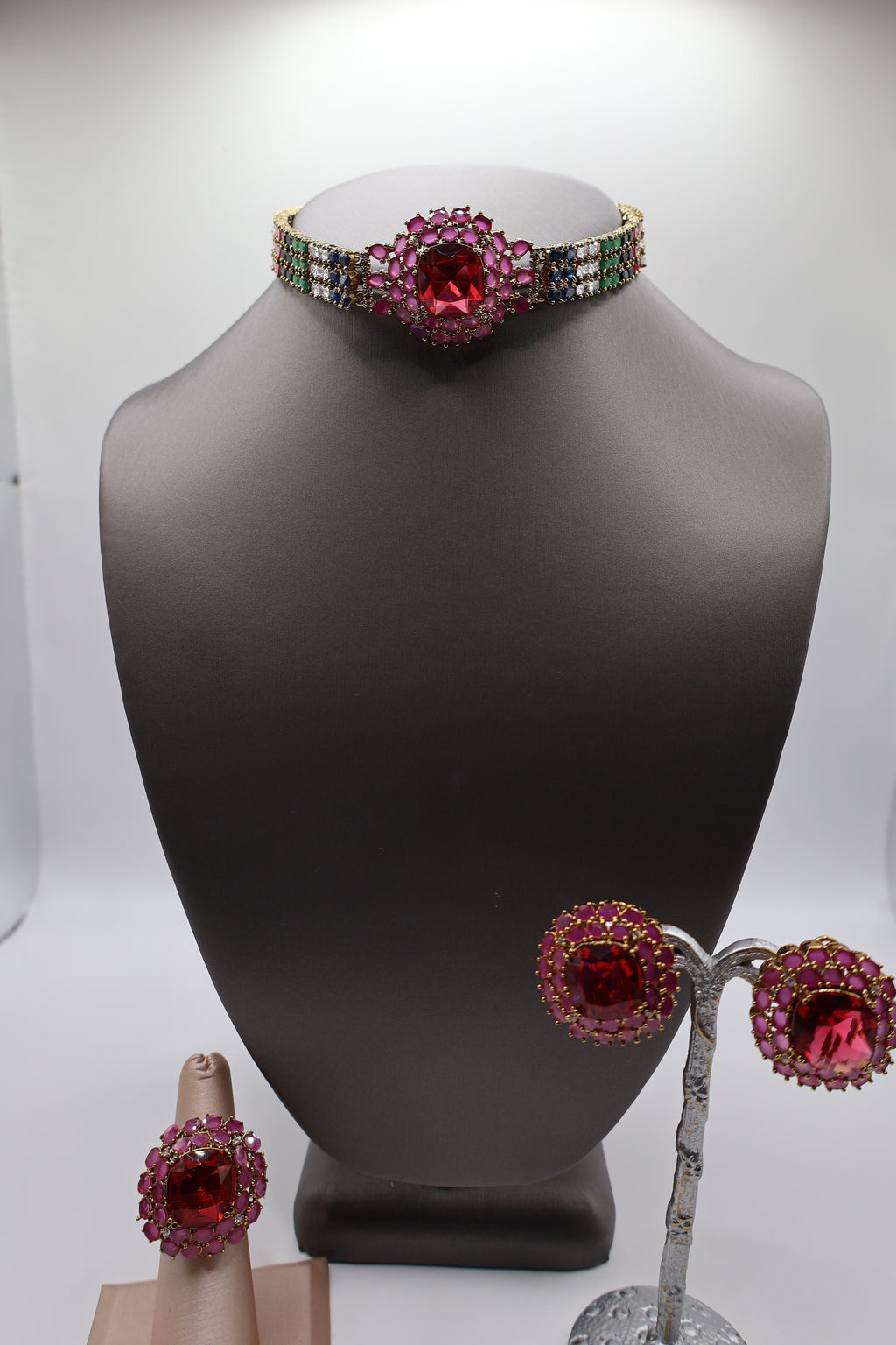 Laila Choker Necklace Set - Multicolor