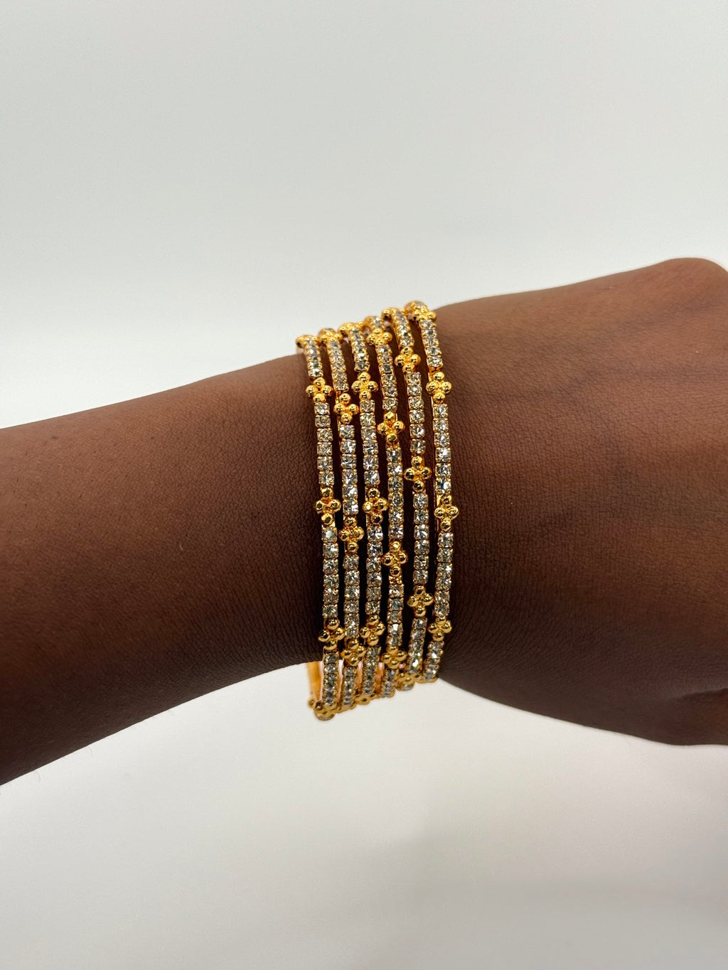 Thin gold-plated cubic zirconia bangle set of 6, additional angle